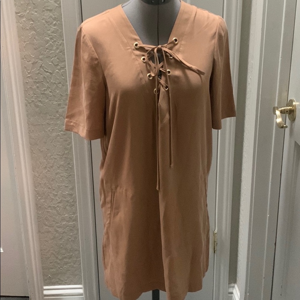 BCBG Tan dress with pockets